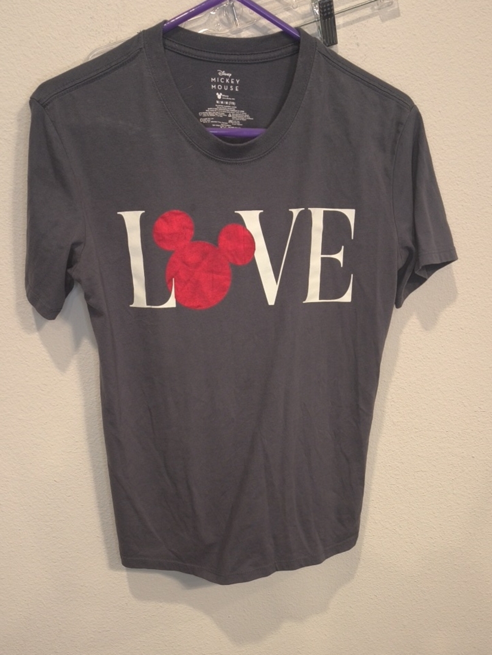 Disney Kids Short Sleeve Tee in Charcoal with Red Mickey LOVE Graphic M 7-9